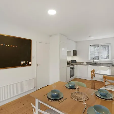 2 Bed In Oc-lr200 *