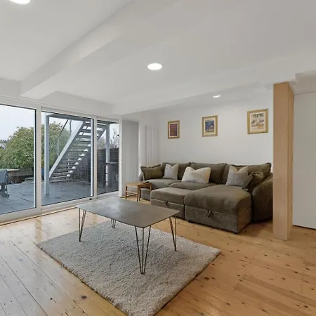 2 Bed In Oc-lr200 Windermere