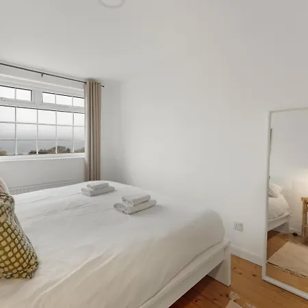 2 Bed In Oc-lr200 Windermere